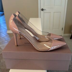 Gianvito Rossi Plexi 85mm Pumps (blush/nude)